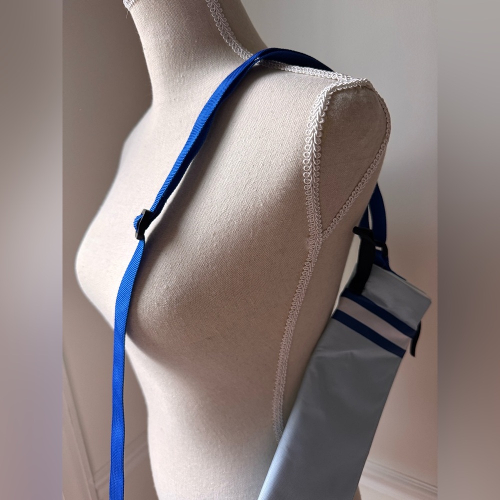 Gertex Retro Insulated Beer/Soda Cooler Sling Caddy Baby Blue Striped small